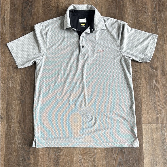 Greg Norman Polo. Black and grey colors. Men’s size medium. - Picture 1 of 5